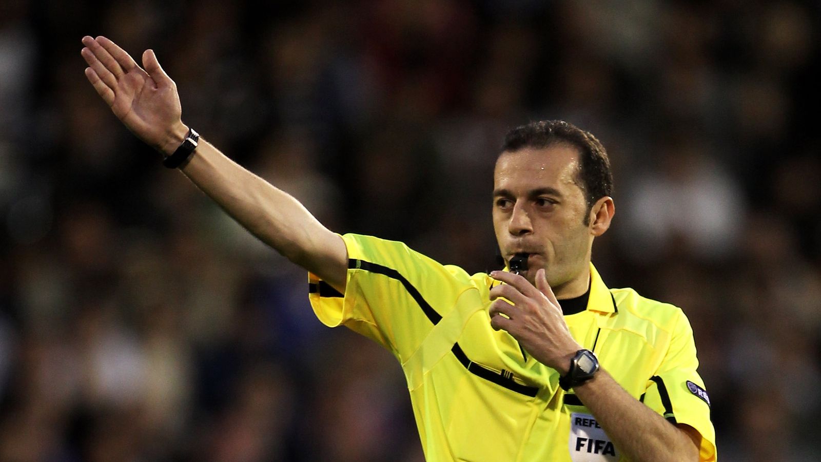 Cuneyt Cakir: The lowdown on Croatia v England referee | Football News ...