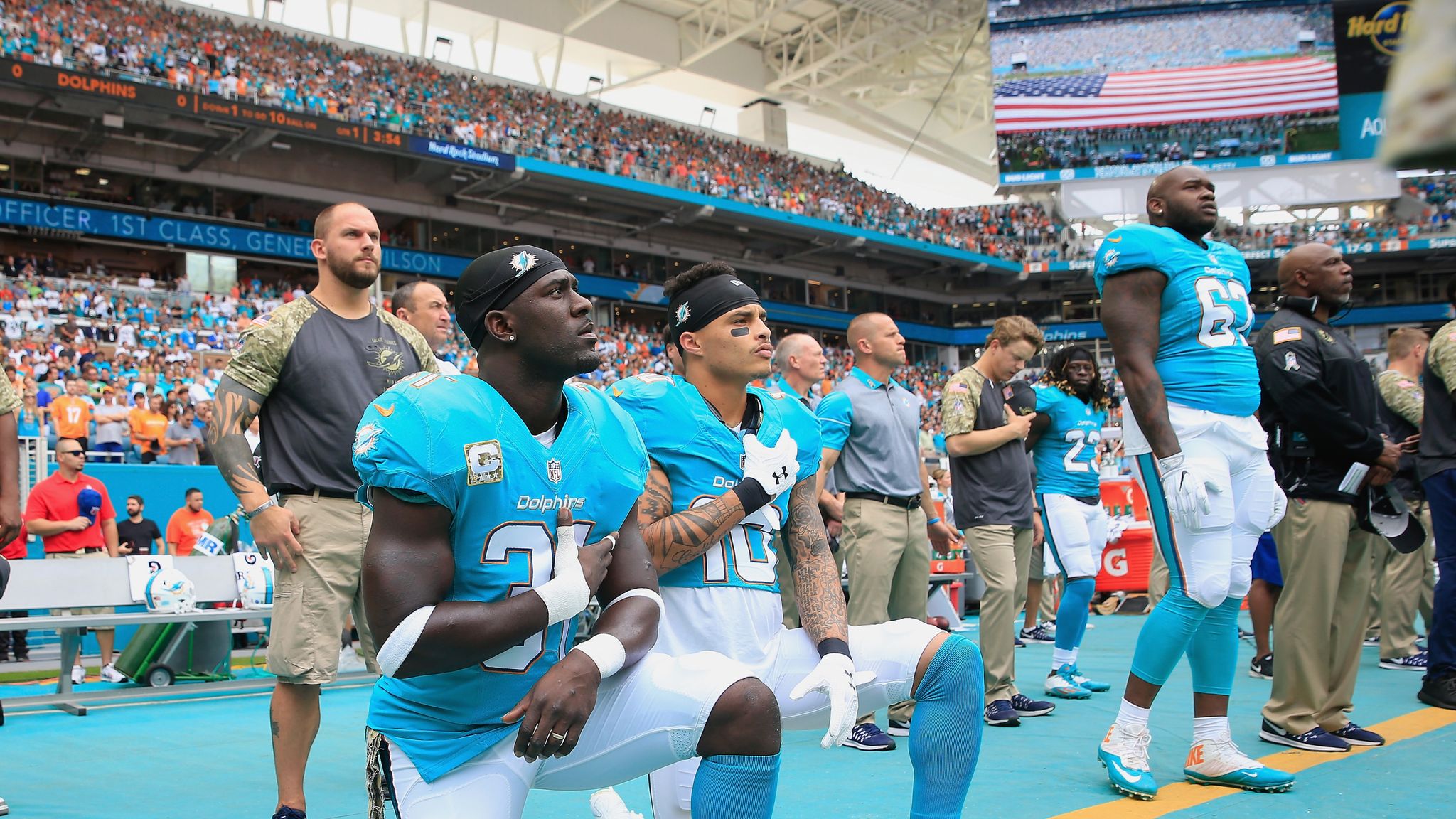 Miami Dolphins to discipline players who protest during national