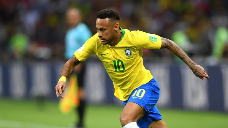 Neymar attacks the Belgian defence