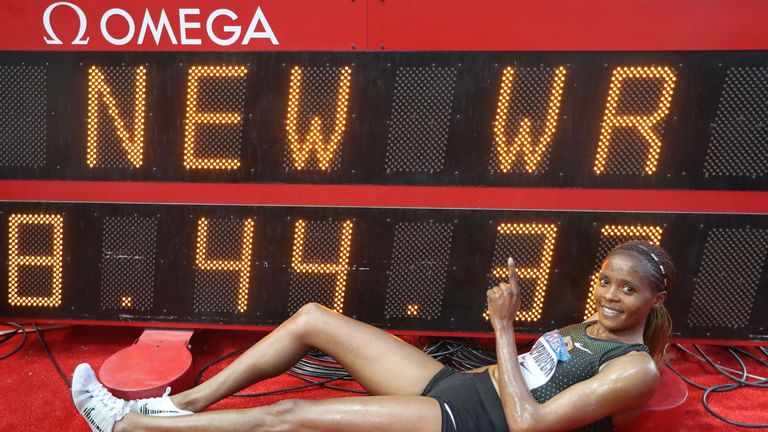 Kenya s Beatrice Chepkoech smashes women s steeplechase world