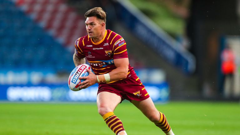 Picture by Alex Whitehead/SWpix.com - 05/07/2018 - Rugby League - Betfred Super League - Huddersfield Giants v Hull FC - John Smith's Stadium, Huddersfield, England - Huddersfield's Danny Brough in action.