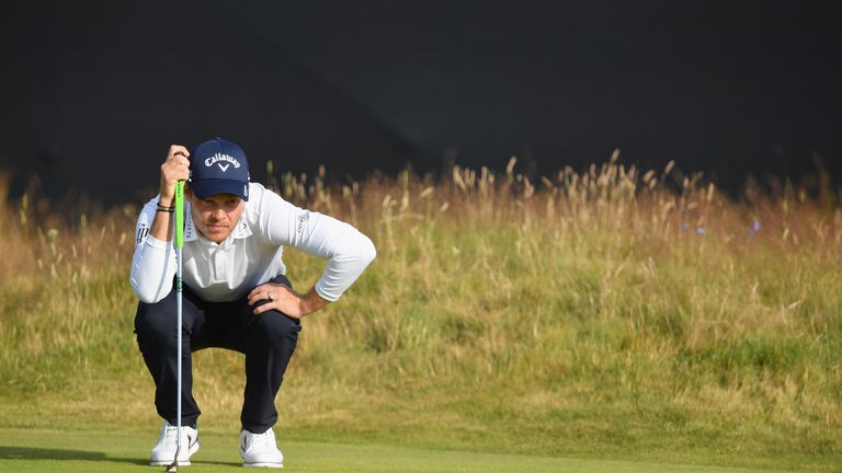 Willett was out before 7am on day one