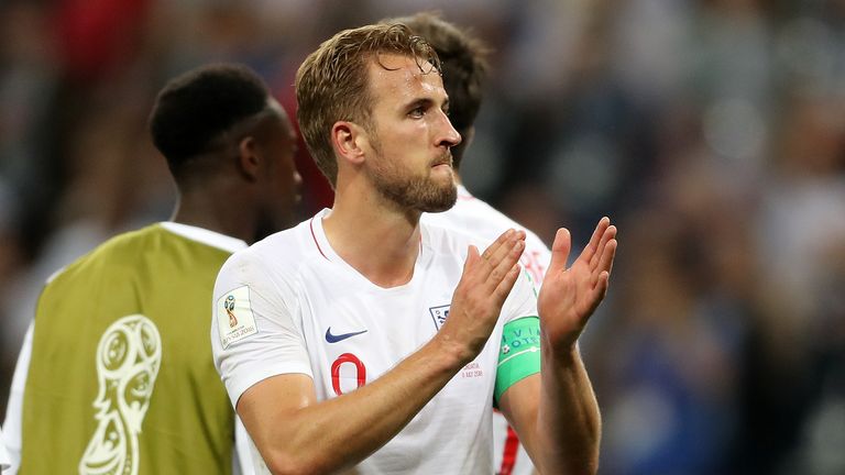 England's Harry Kane applauds the fans after losing the FIFA World Cup, Semi Final match at the Luzhniki Stadium, Moscow. PRESS ASSOCIATION Photo. Picture date: Wednesday July 11, 2018. See PA story WORLDCUP Croatia. Photo credit should read: Owen Humphreys/PA Wire. RESTRICTIONS: Editorial use only. No commercial use. No use with any unofficial 3rd party logos. No manipulation of images. No video emulation.