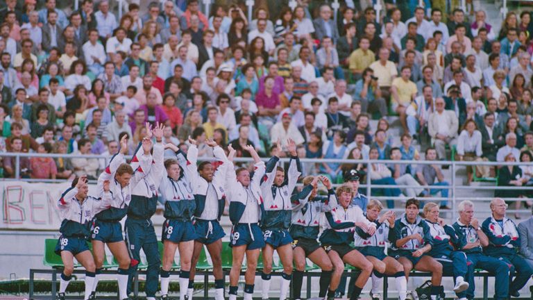 England's substitutes join in the Mexican wave in the third-place game against Italy at the 1990 World Cup