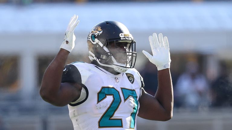 Jacksonville Jaguars running back Leonard Fournette says he can't wait to face Super Bowl champions the Philadelphia Eagles at Wembley.