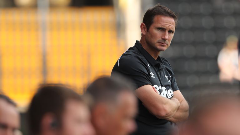 NOTTINGHAM, ENGLAND - JULY 14: Manager of Derby County Frank Lampard looks on during a Pre-Season match between Notts County and Derby County at Meadow Lane Stadium on July 14, 2018 in Nottingham, England. (Photo by Ashley Allen/Getty Images)