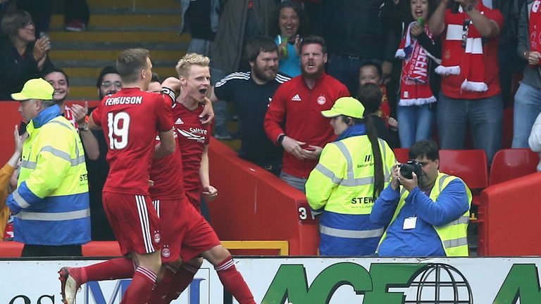 Gary Mackay-Steven of Aberdeen celebrates after scoring his side's first goal against Burnley