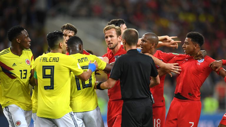 Players from both teams have to be separated following an incident involving Jordan Henderson and Wilmar Barrios