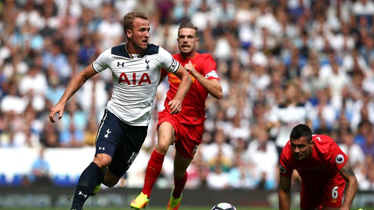 Harry Kane during the Premier League match between Tottenham Hotspur and Liverpool at White Hart Lane on August 27, 2016 in London, England.