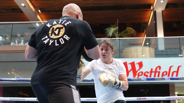 WHYTE-PARKER PROMOTIOM.OPEN TRAINING,.WESTFIELD.OLYMPIC PARK,.LONDON.PIC;LAWRENCE LUSTIG.KATIE TAYLOR PERFORMS AN OPEN WORKOUT AHEAD OF HIS FIGHT ON EDDIE HEARNS MATCHROOM PROMOTION AT LONDONS O2 AREANA ON SATURDAY (28th July).