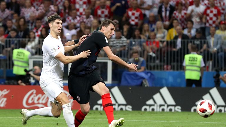 Mario Mandzukic scores Croatia's second goal in the second-half of extra-time