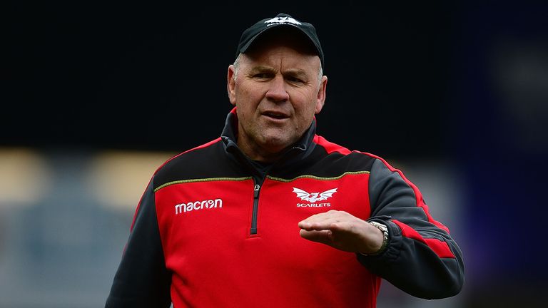 LLANELLI, WALES - DECEMBER 09: during the European Rugby Champions Cup match between Scarlets and Benetton Rugby at Parc y Scarlets on December 9, 2017 in Llanelli, Wales. (Photo by Harry Trump/Getty Images)