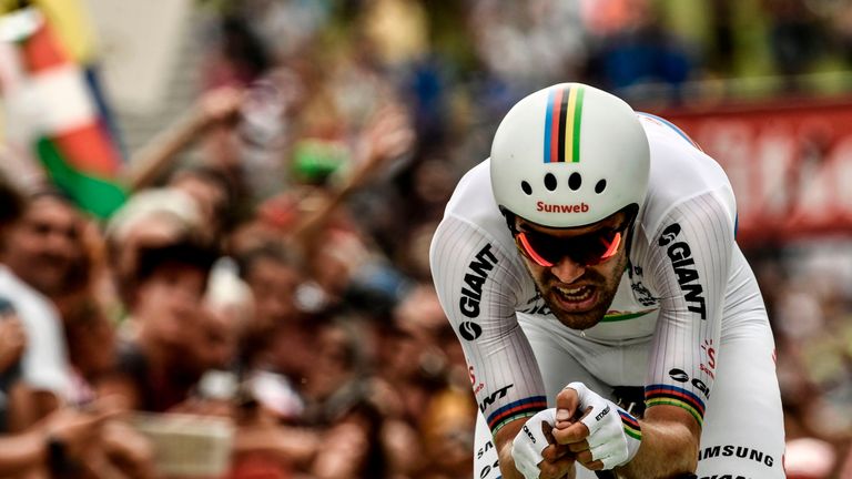 Tom Dumoulin won the stage by one second from Chris Froome