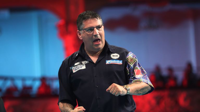 Gary Anderson to face Raymond Barneveld at World in Blackpool | Darts | Sky Sports