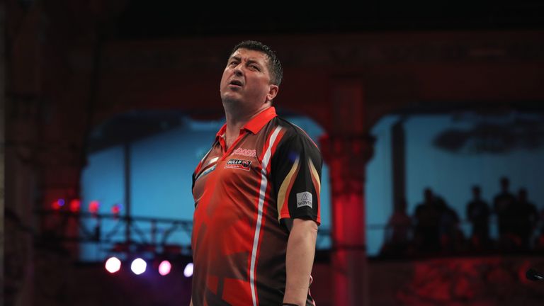 BET VICTOR WORLD MATCHPLAY 2018.WINTER GARDENS,.BLACKPOOL.PIC;LAWRENCE LUSTIG.FINAL.GARY ANDERSON V MENSUR SULJOVIC.Mensur SULJOVIC IN ACTION