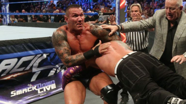 Randy Orton DDT on Jeff Hardy