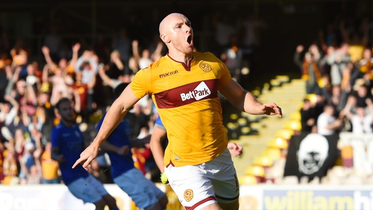 On-loan Hearts striker Conor Sammon has scored three goals in his last two appearances for Motherwell in their League Cup group stage matches