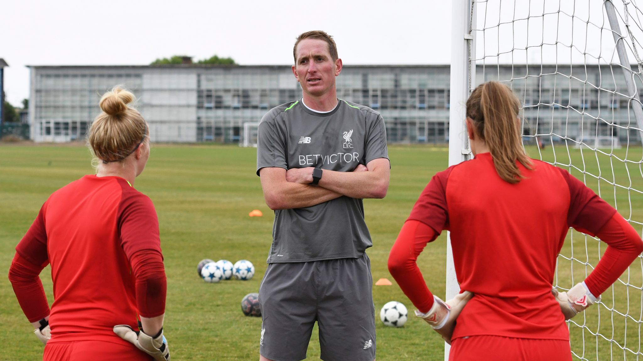 Chris Kirkland is now goalkeeper coach for Liverpool FC Women