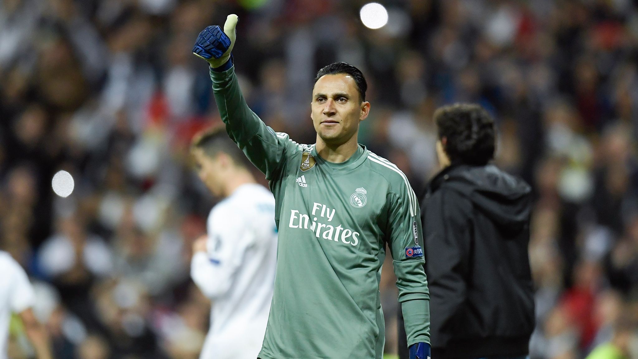 Keylor Navas vows to battle Thibaut Courtois for role at Real Madrid |  Football News | Sky Sports