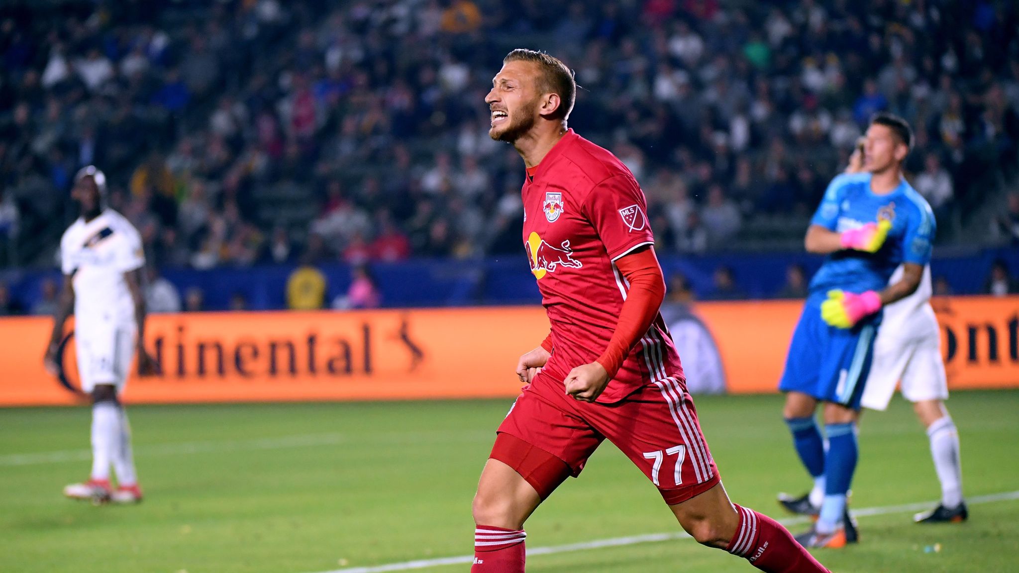 MLS roundup Red Bulls beat Atlanta to keep Shield hopes alive