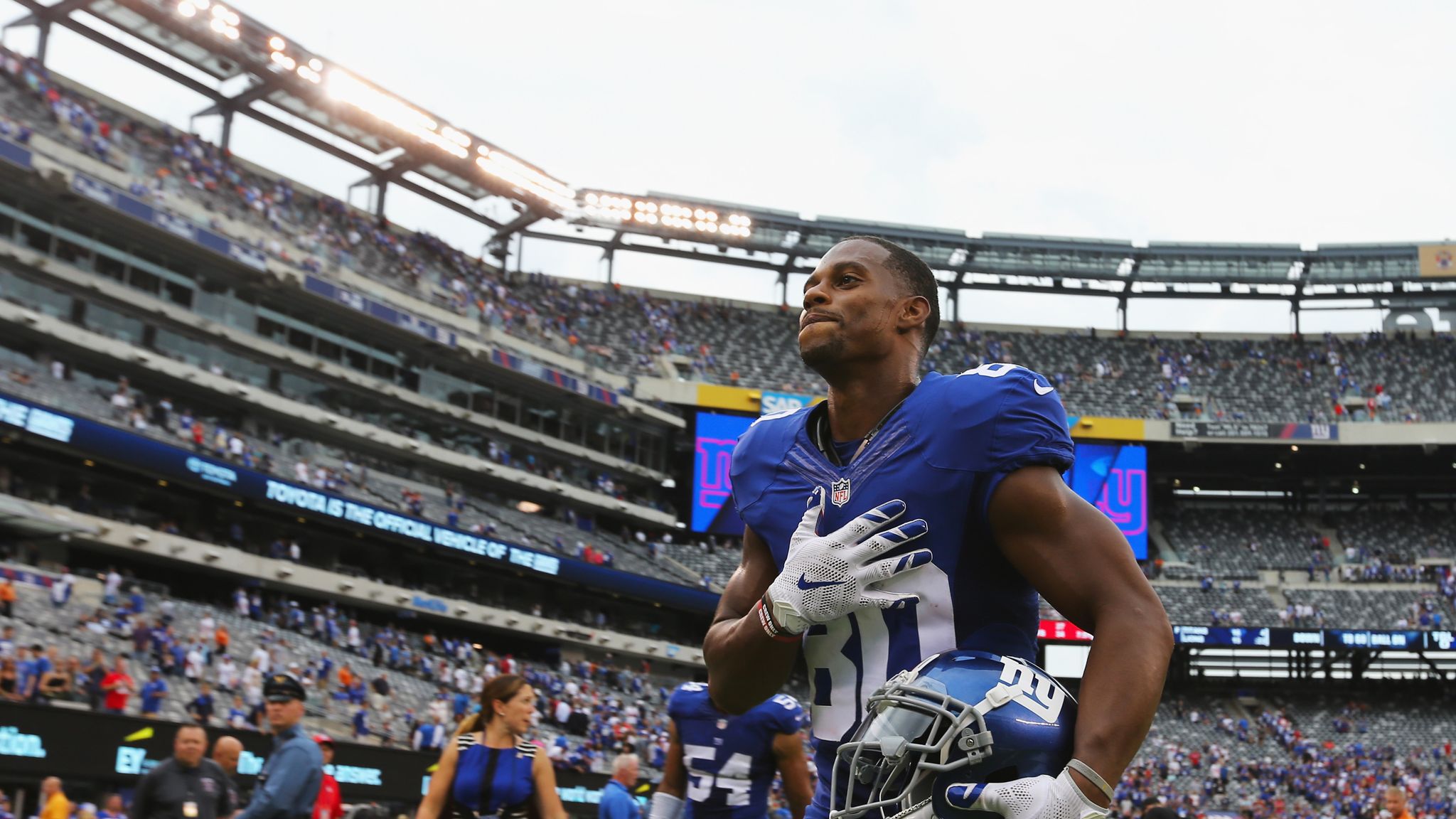 Victor Cruz released by Chicago Bears