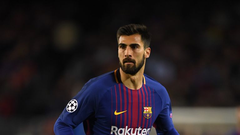 Andre Gomes during the UEFA Champions League Quarter Final Leg One between FC Barcelona and AS Roma at Camp Nou on April 4, 2018 in Barcelona, Spain