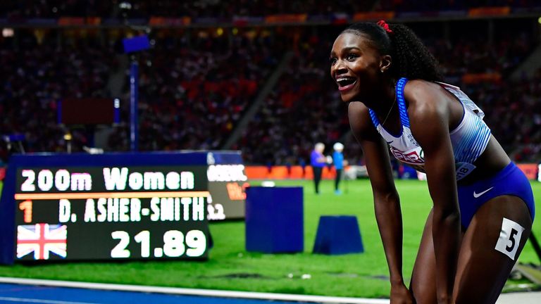Dina Asher-Smith set a world-leading time in the 200m to complete an individual sprint double at the European Championships