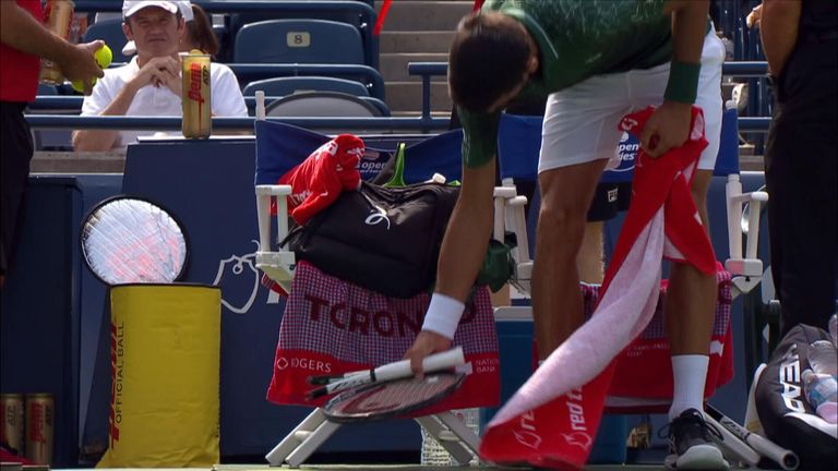 novak djokovic snaps racket in toronto