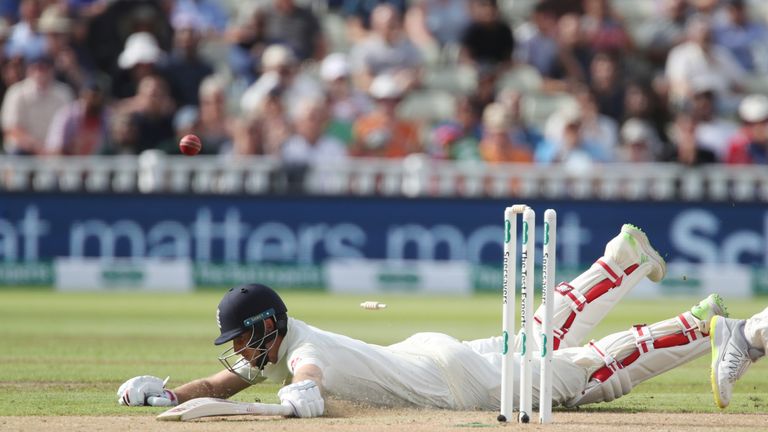 Joe Root is ran out by Virat Kohli in England's first Test against India