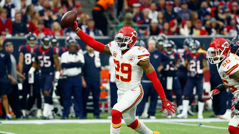 during the AFC Wild Card Playoff game at NRG Stadium on January 9, 2016 in Houston, Texas.