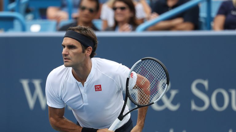 Roger Federer needed only 72 minutes to defeat Leonardo Mayer in their third meeting