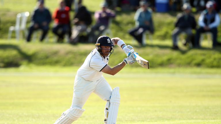 COLWYN BAY, WALES - AUGUST 29:  Ian Bell of Warwickshire bats during day 1 of the Specsavers County Championship: Division Two match between Glamorgan and Warwickshire at Colwyn Bay CC on August 29, 2018 in Colwyn Bay, Wales. (Photo by Jan Kruger/Getty Images)