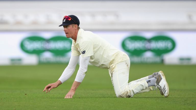 Keaton Jennings missed the opportunity to dismiss Virat Kohli on 93