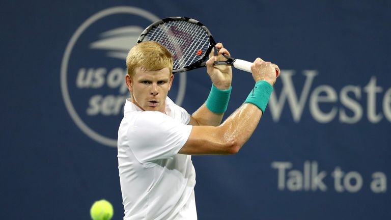 Kyle Edmund has sailed through to the second round at the Winston-Salem Open