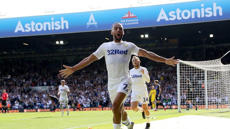 Leeds United's Kemar Roofe celebrates scoring his side's second goal of the game during the Sky Bet Championship match at Elland Road, Leeds. PRESS ASSOCIATION Photo. Picture date: Saturday August 18, 2018. See PA story SOCCER Leeds. Photo credit should read: Richard Sellers/PA Wire. RESTRICTIONS: EDITORIAL USE ONLY No use with unauthorised audio, video, data, fixture lists, club/league logos or "live" services. Online in-match use limited to 120 images, no video emulation. No use in betting, games or single club/league/player publications.
