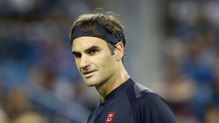 Roger Federer continued his mastery over Stan Wawrinka, but not before getting a fright en route to a 6-7(2) 7-6(6) 6-2 quarter-final victory at the Cincinnati Masters on Friday.
