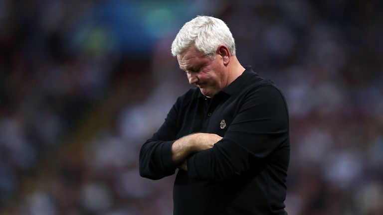 Aston Villa manager Steve Bruce appears frustrated during the Sky Bet Championship match against Brentford