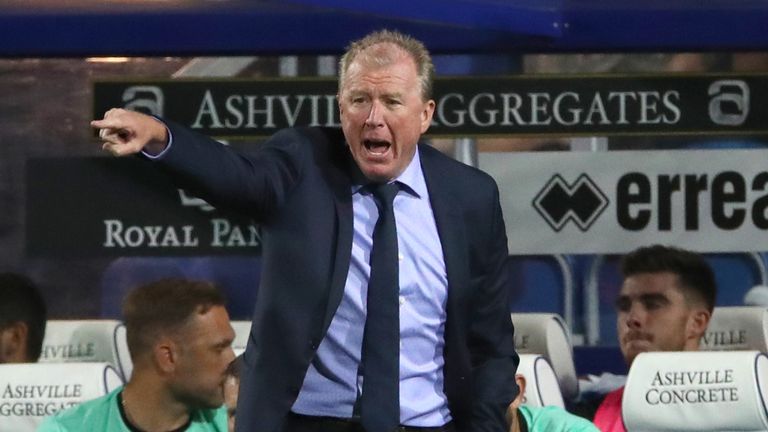 Queens Park Rangers manager Steve McClaren gestures on the touchline during the Carabao Cup, First Round match at Loftus Road, London