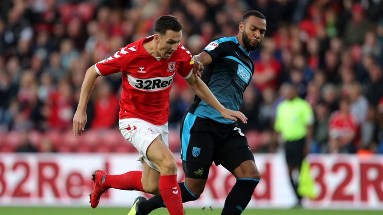Middlesbrough's Stewart Downing (left) and West Bromwich Albion's Matt Phillips battle for the ball