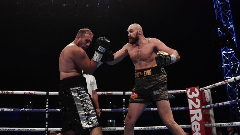 Tyson Fury fights Francesco Pianeta in Belfast