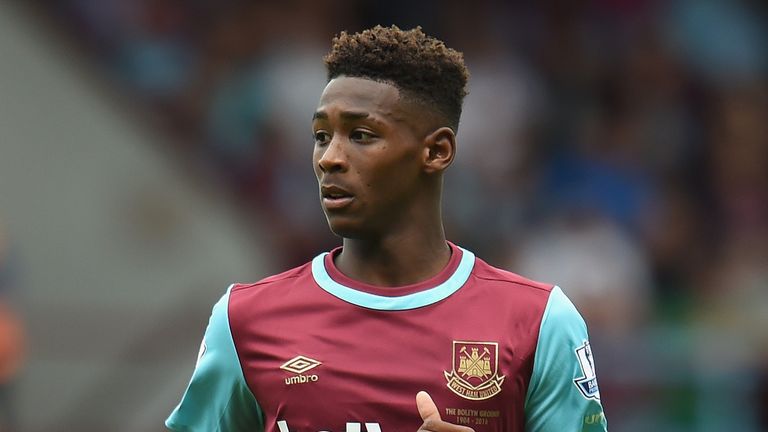 Everton are considering a £3m bid for West Ham's Reece Oxford