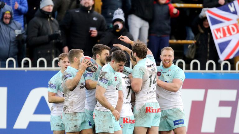 Widnes Vikings celebrate after scoring a try during the Betfred Super League match at the Mend-A-Hose Jungle, Castleford, 11 February 2018