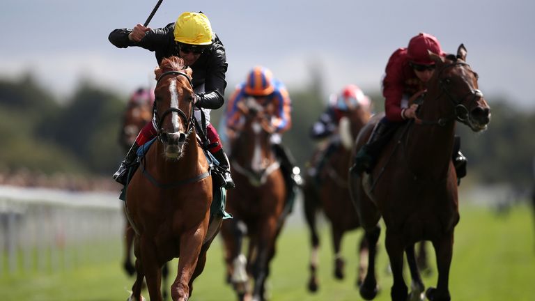 Stradivarius ridden by Frankie Dettori (left) wins the Weatherbys Hamilton Lonsdale Cup