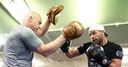 Saunders gives up WBO belt