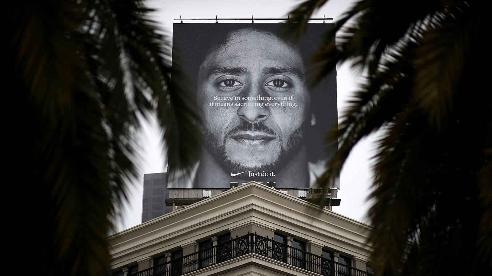 Tiger Woods says Nike's Colin Kaepernick ad is 'something special ...