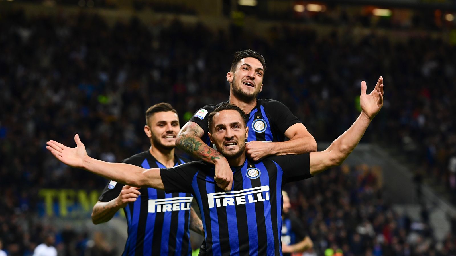 Inter 2-1 Fiorentina: Danilo D'Ambrosio winner sees off dominant ...