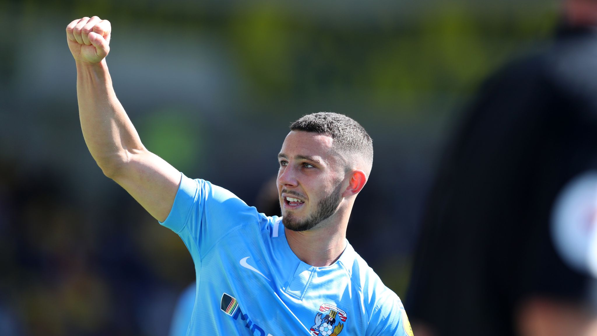 Oxford United 1-2 Coventry: Conor Chaplin scores for visitors | Football  News | Sky Sports