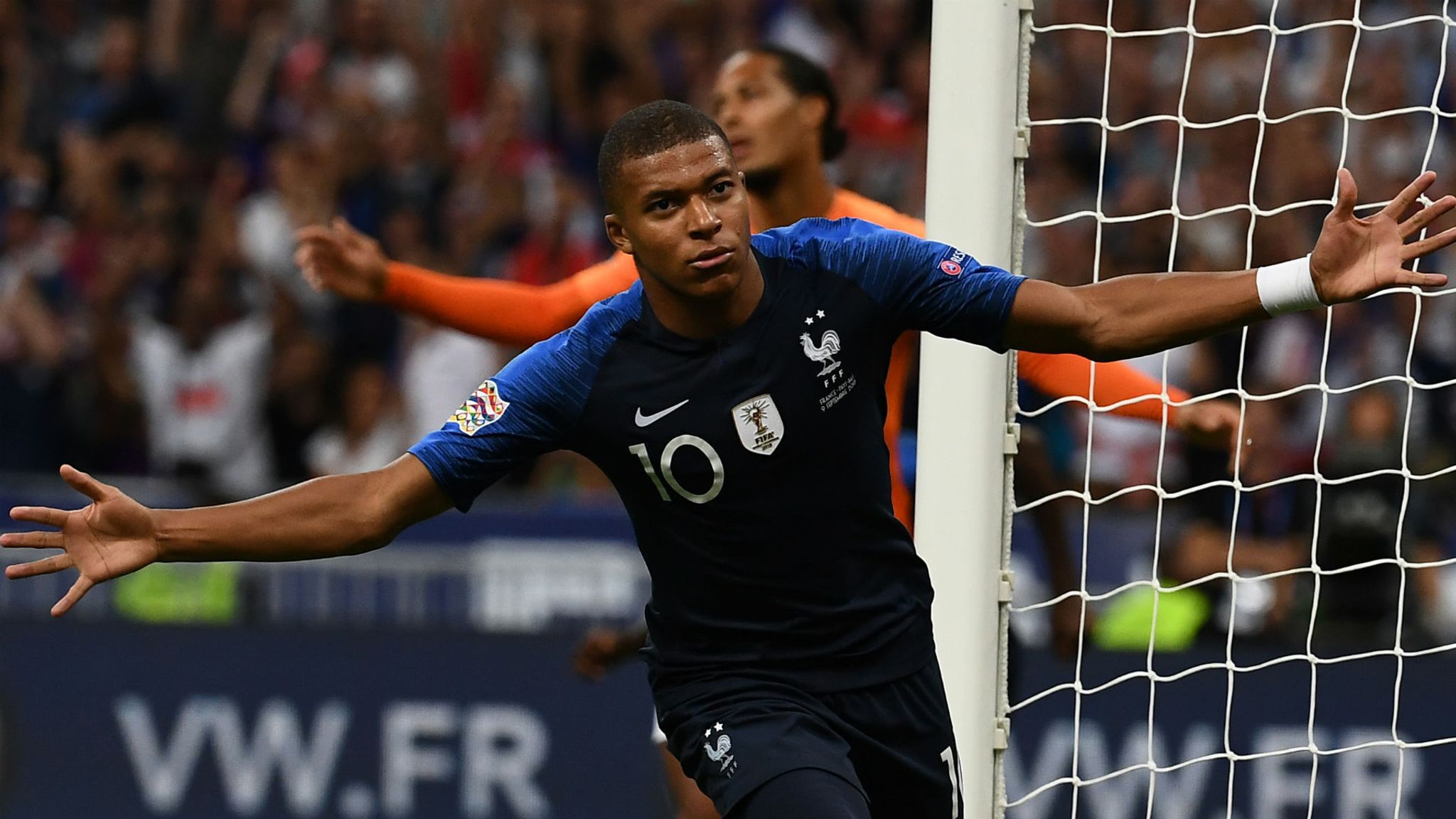 France 2 - 1 Netherlands - Match Report & Highlights