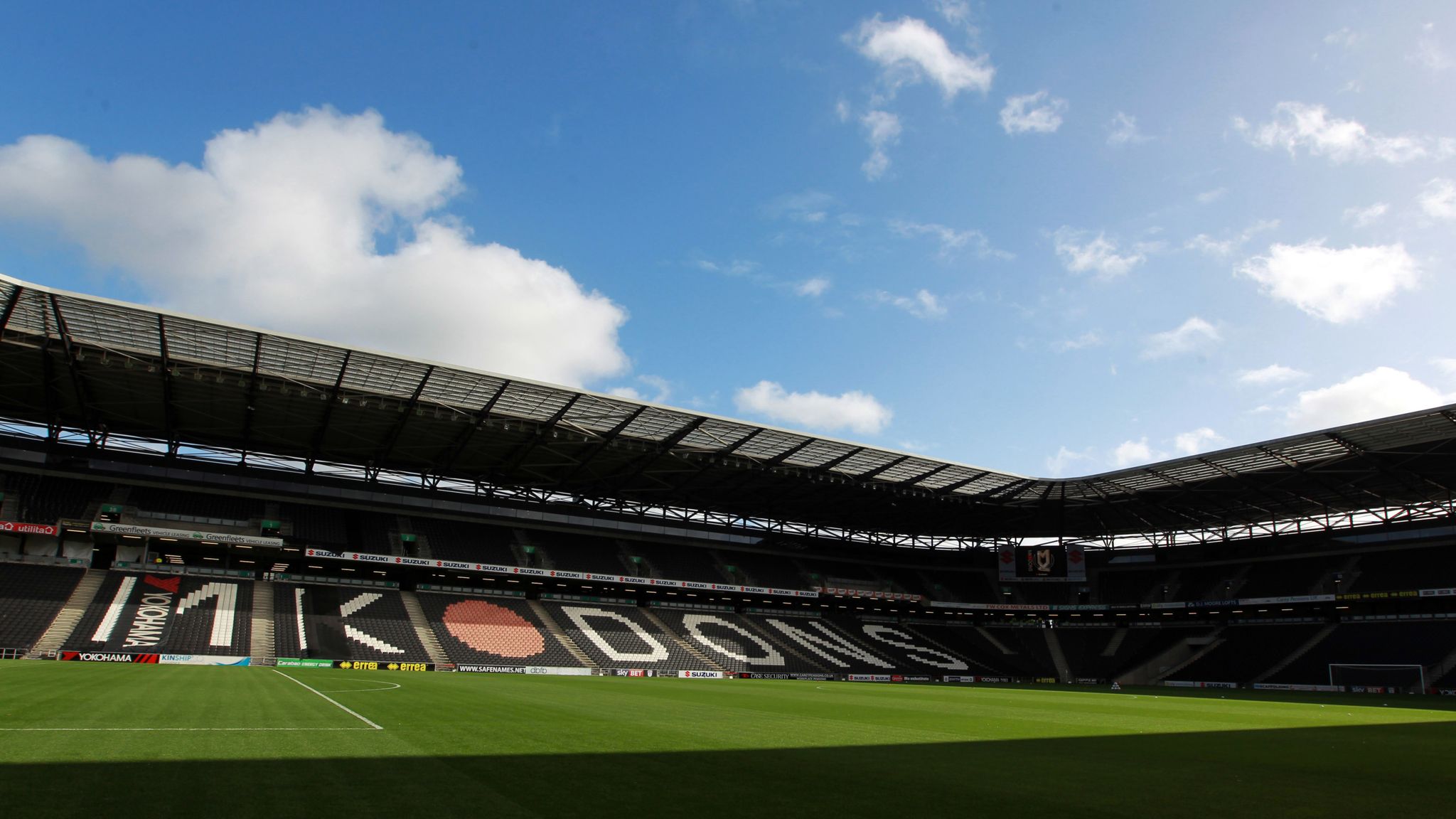 Leicester City tickets - a Premier Christmas special at Stadium MK