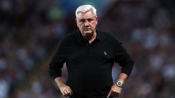 Aston Villa manager Steve Bruce during the Sky Bet Championship match at Villa Park, Birmingham. PRESS ASSOCIATION Photo. Picture date: Wednesday August 22, 2018. See PA story SOCCER Villa. Photo credit should read: David Davies/PA Wire. RESTRICTIONS: EDITORIAL USE ONLY No use with unauthorised audio, video, data, fixture lists, club/league logos or "live" services. Online in-match use limited to 120 images, no video emulation. No use in betting, games or single club/league/player publications.